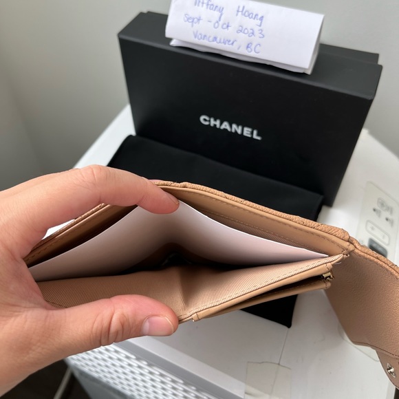 Chanel 23B dark beige caviar medium flap trifold wallet - Picture 10 of 11